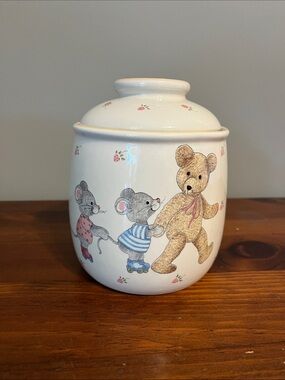 90s Mikasa “Teddy” Mini Canister